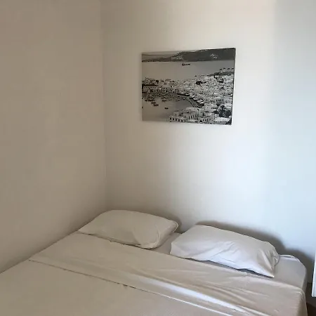 Vista Apartment *
